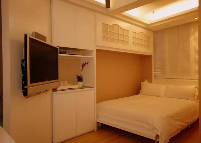 Mingle At The Eden Hotel Hong Kong